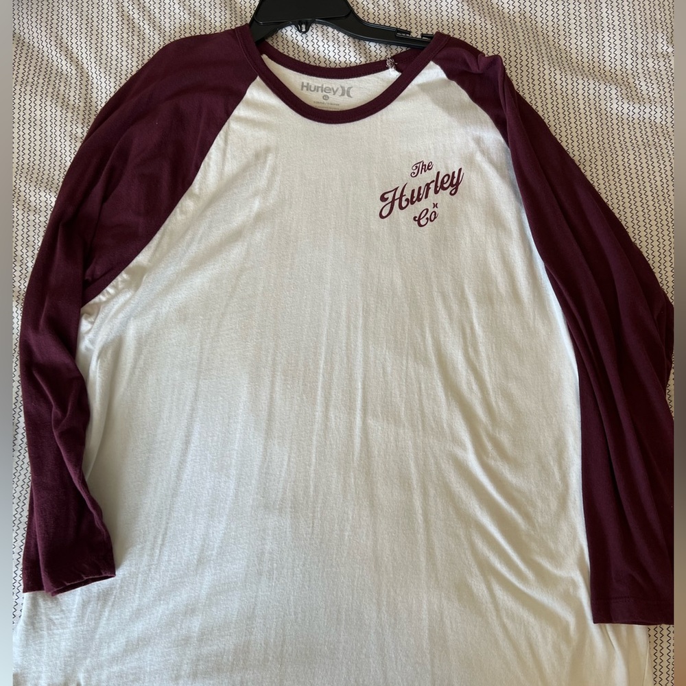 Hurley raglan baseball type TShirt